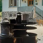 Schellnhof Forsthaus Am Waldrand