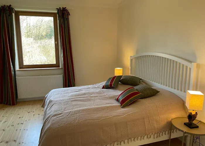 Schellnhof Forsthaus Am Waldrand *